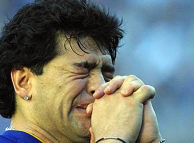 Looksport: Diego Armando Maradona a încetat din viaţă miercuri, la doar 60 de ani, răpus de un stop cardiorespirator