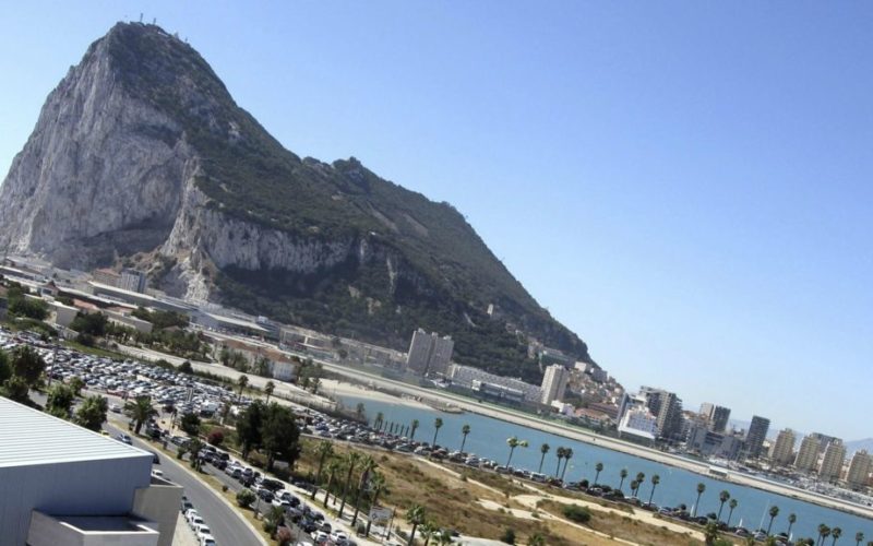 Gibraltar, enclavă britanică din sudul Spaniei, vrea să adere la spaţiul Schengen, pentru a pastra libera circulaţie după Brexit