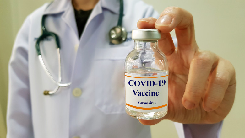 Vaccinul anti-coronavirus Oxford/AstraZeneca: Rezultatele testelor clinice vor veni înainte de Crăciun
