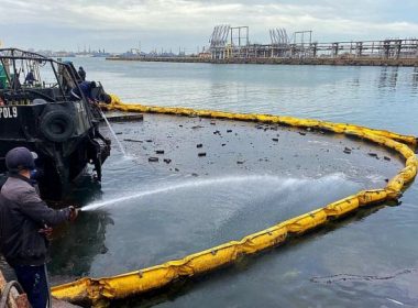 Dezastru ecologic în portul Constanţa