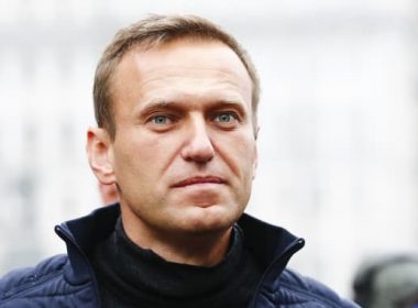 Aleksei Navalnîi va fi judecat mâine pentru defăimare