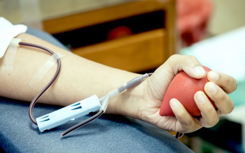 Record de donatori de sânge în urma apelului unei asociaţii pentru salvarea unei mame