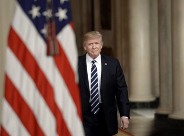 Donald Trump, încrezător că nu va fi suspendat, îşi face planuri pentru ultimele zile de mandat: noi graţieri şi vizite de lucru