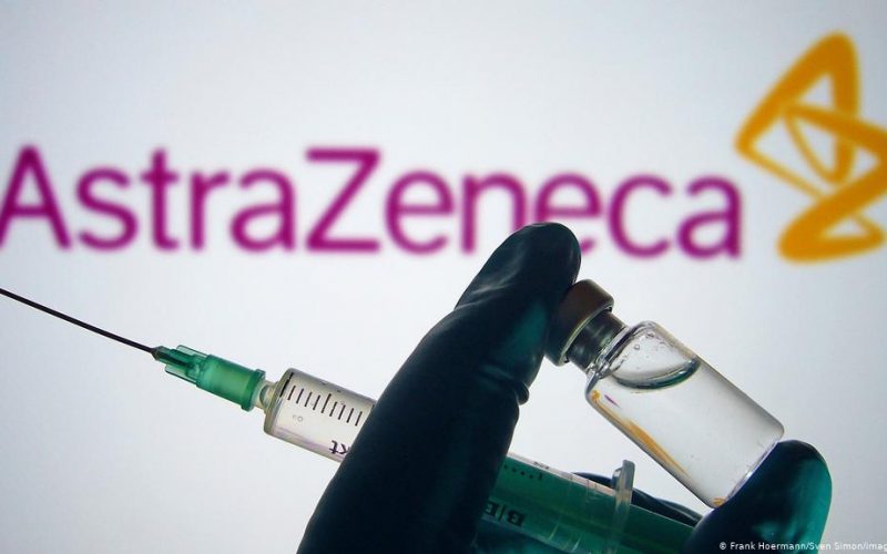 După o primă doză cu AstraZeneca rapelul se poate face cu Pfizer sau Moderna, fără recomandare
