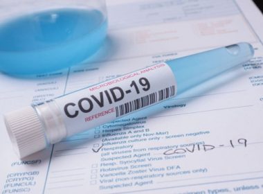 Aproape jumătate dintre români (47%) cred că pandemia COVID-19 va mai dura cel puţin 2-3 ani, în timp ce 30% consideră că se va încheia în acest an / 800.000 - 900.000 de persoane declară deschis că noul coronavirus nu există - Sondaj ICCV - Elicom