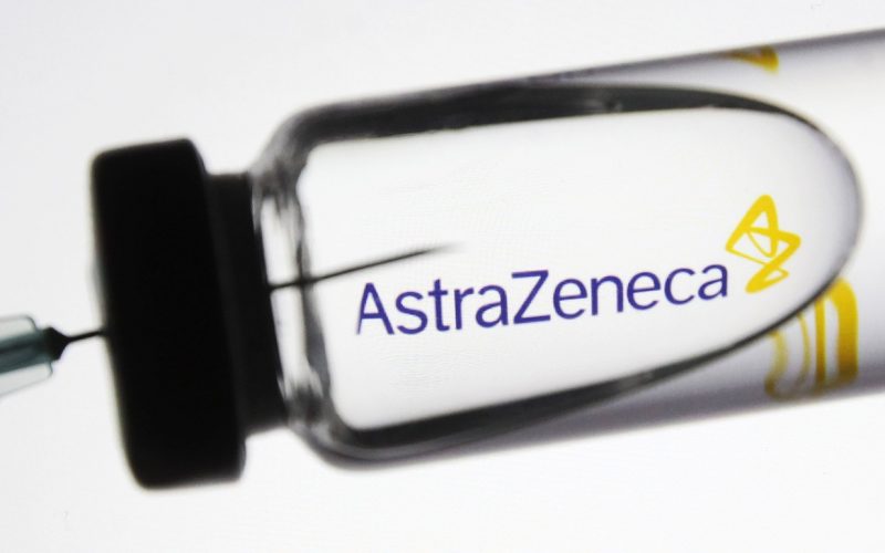 SUA cer companiei AstraZeneca să actualizeze datele privind eficacitatea vaccinului său