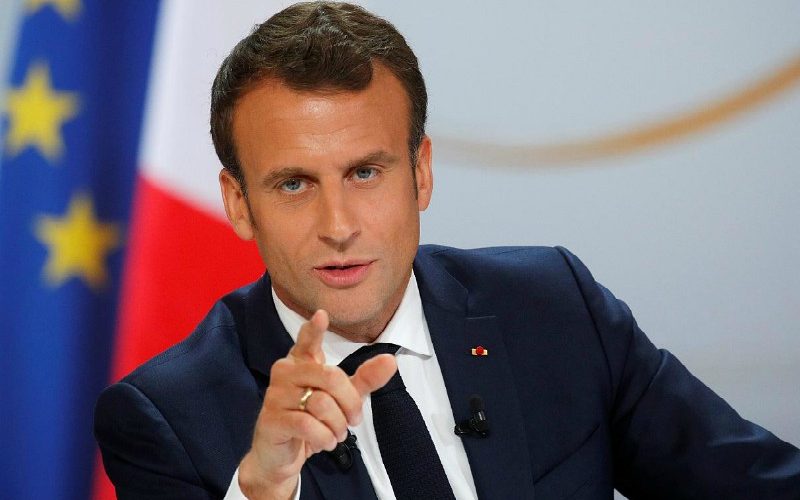 Preşedintele Macron relativizează incidentul palmei primite în timpul unei vizite