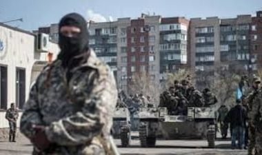 Autorităţile cer evacuarea civililor rămaşi în Estul Doneţk-ului