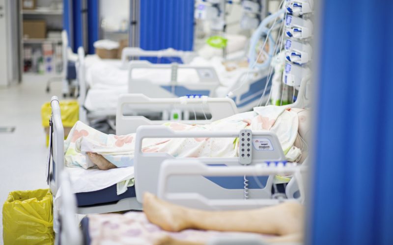 Spitalul judeţean din Arad a dublat numărul de paturi pentru pacienţii Covid