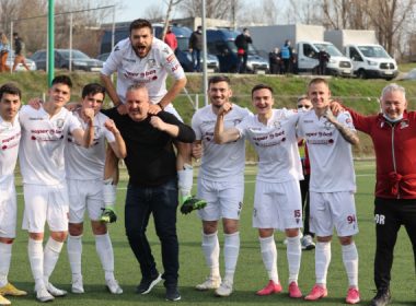 CS Mioveni - FC U Craiova, Csikszereda - FC Rapid şi Dunărea Călăraşi - Politehnica Timişoara, în prima etapă a play-off-ului Ligii a II-a