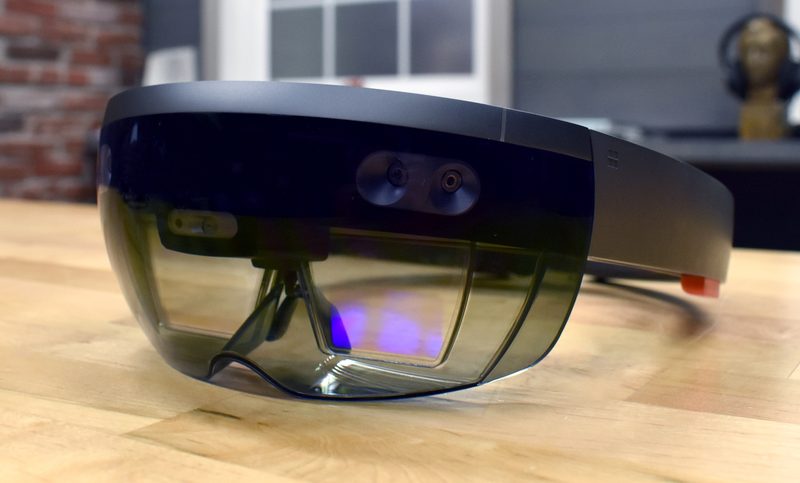 Armata Americană se dotează cu căşti de realitate augmentată produse de Microsoft