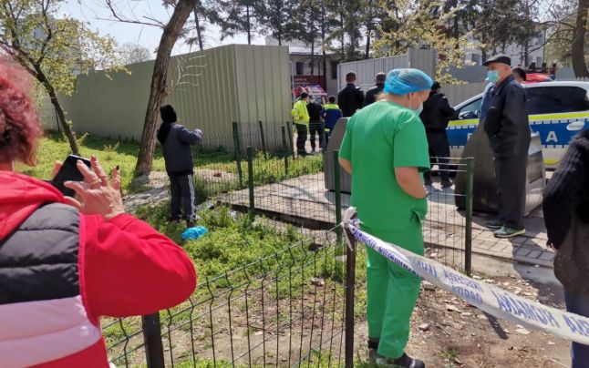 Incendiu la Spitalul Judeţean din Slatina. Arde secţia de Psihiatrie