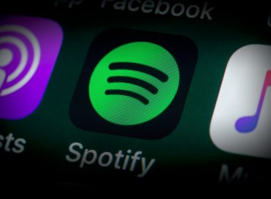Spotify anunţă măsuri împotriva dezinformării despre COVID-19 după numeroase critici