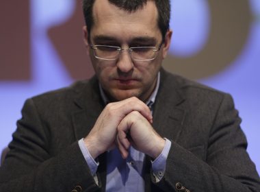 Rafila îl acuză pe Vlad Voiculescu că ar fi încercat să preia controlul politic asupra INSP. A modificat condiţiile unui concurs