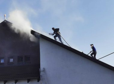 Incendiu la cabana Dochia, din masivul Ceahlău; 4 turişti s-au autoevacuat