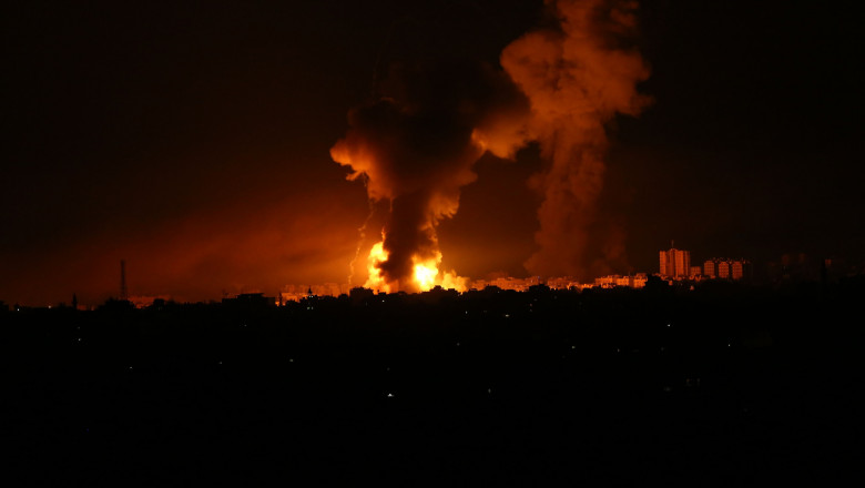 Armata israeliană a pătruns în Fâşia Gaza. Atacul a fost precedat de un bombardament masiv din aer şi de la sol