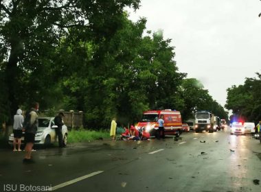 Accident teribil în Botoşani. Un motociclist a murit