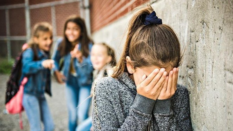 Copiii, lăsaţi singuri în faţa bullying-ului