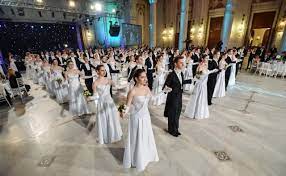 Primul bal vienez organizat la Moscova după pandemie