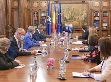 Guvernul adoptă proiectul „România Educată”. Klaus Iohannis va conduce şedinţa de la Palatul Victoria