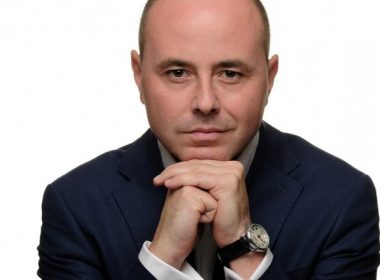 Noul lider al PNL Iaşi, Alexandru Muraru: Alegerile de astăzi nu sunt despre noi, ci despre ieşeni