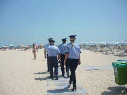 Poliţişti detaşaţi pe litoral