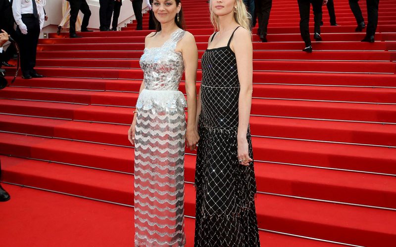 Stil şi eleganţă la Festivalul Cannes