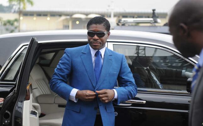 Guineea Ecuatorială - Fiul dictatorului, îndrăgostit de maşini şi proprietăţi de lux. Ţara condusă de tatăl său se luptă cu foametea
