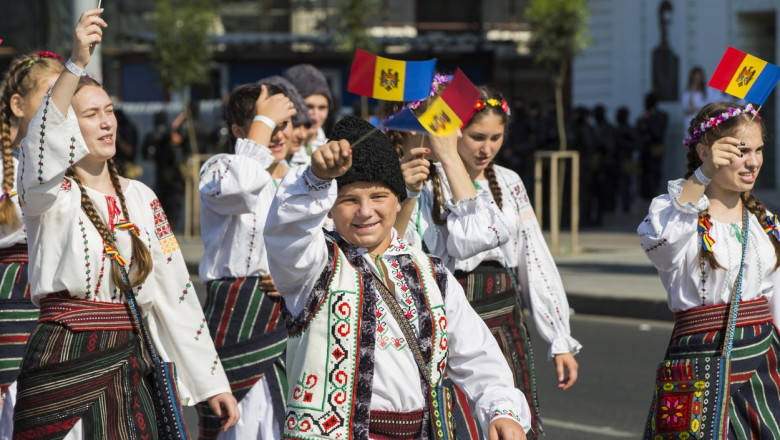 Republica Moldova sărbătoreşte 30 de ani de independenţă. Preşedintele Klaus Iohannis, prezent la ceremoniile de la Chişinău