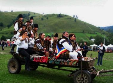 Festivalul plutăritului de la Ciocăneşti