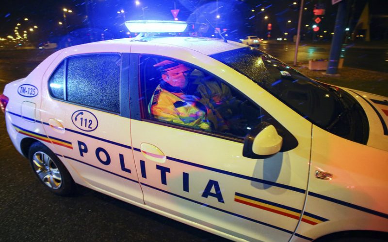 Anchetă a poliţiştilor, după apariţia de imagini în care se vede cum doi şoferi au organizat o întrecere pe un bulevard din Braşov