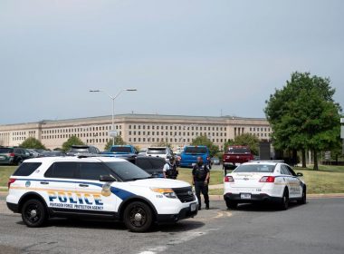 Pentagonul s-a redeschis accesului după incidentul de securitate provocat de împuşcături semnalate în apropiere