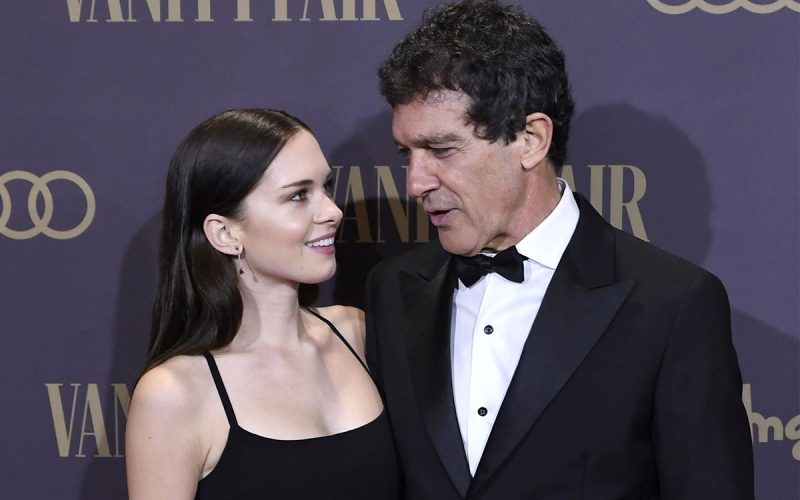 Antonio Banderas, apariţie inedită pe covorul roşu alături de fiica lui, Stella