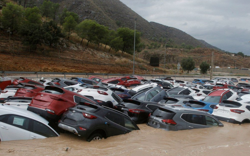 Inundaţiile fac ravagii în Spania