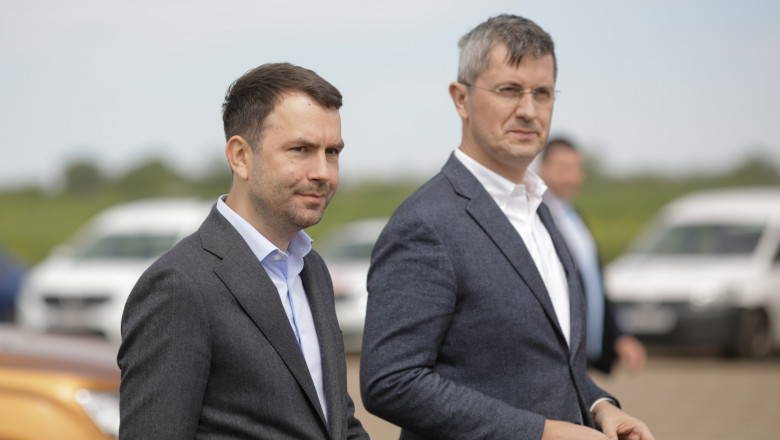 Primele nume anunţate de Cioloş pentru guvernul său: Dan Barna şi Cătălin Drulă