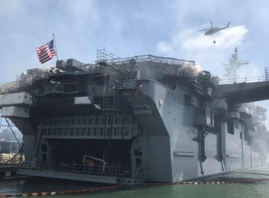Marina americană dă vina pe echipaj pentru distrugerea navei de asalt de 1 miliard de dolari Richard Bonhomme