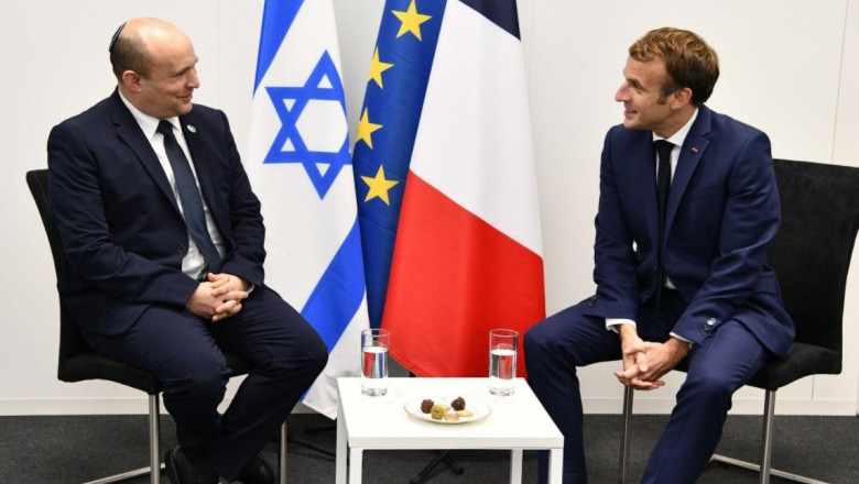 Macron şi Bennett, de acord să gestioneze „discret” problema spionajului cu „Pegasus”, program folosit împotriva preşedintelui francez