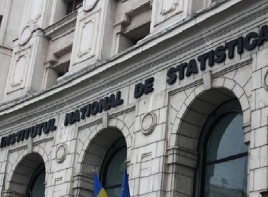 Economia României a scăzut cu 0,1% în trimestrul IV din 2021