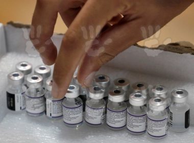 România a depăşit pragul de 1 milion de persoane vaccinate cu doza a treia