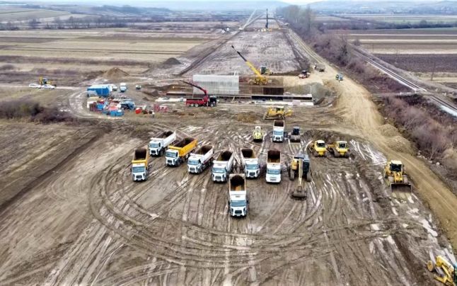 Corina Creţu: În PNRR, România s-a angajat să facă 450 de km de autostradă. Cred că ar fi un miracol dar nici nu cred că este imposibil, dacă s-ar mobiliza