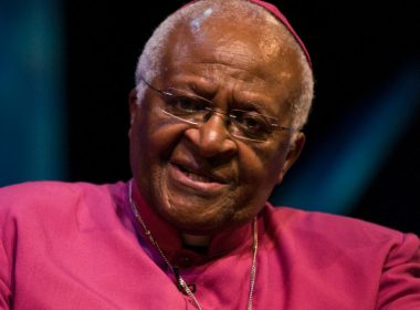 Arhiepiscopul sud-african Desmond Tutu a murit la vârsta de 90 de ani