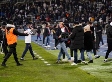 Olympique Lyon şi Paris FC, excluse din Cupa Franţei după incidentele provocate de suporteri