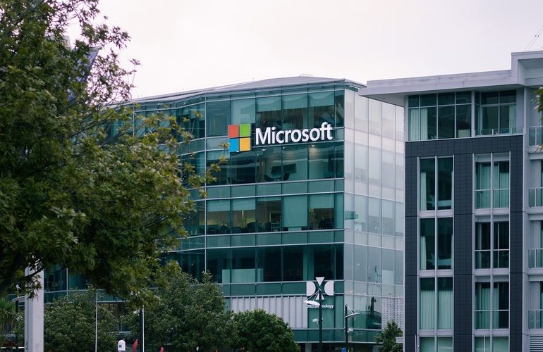 Microsoft nu va participa fizic la salonul CES din Las Vegas, alăturându-se altor companii mari care au anunţat acest lucru