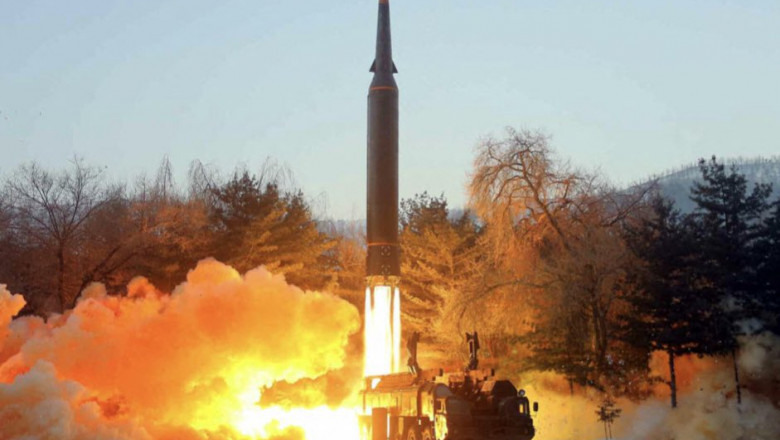 Coreea de Nord a lansat racheta cu cea mai mare rază de acţiune din ultimii cinci ani