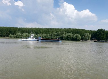 Un bărbat dispărut în timp ce se afla la pescuit, căutat în Dunăre