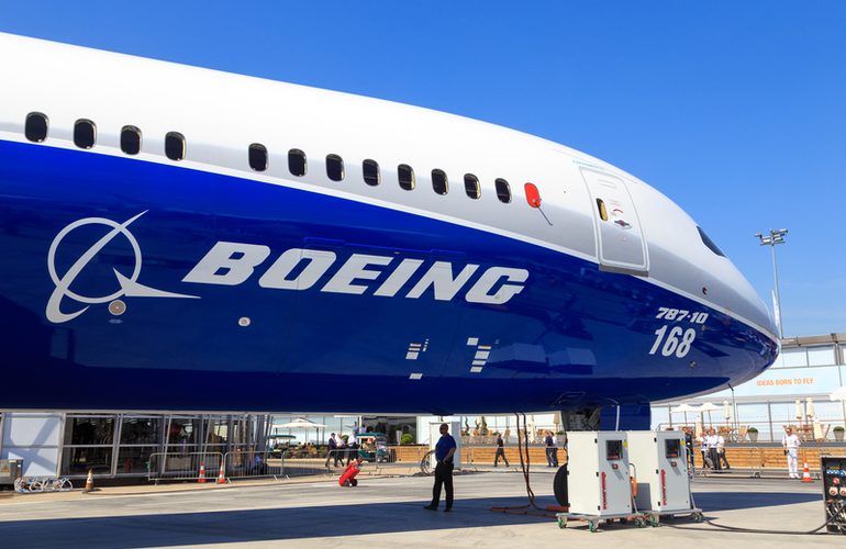 Acţiunile Boeing, declin puternic după prăbuşirea unei aeronave