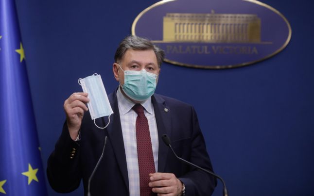 Alexandru Rafila: Masca este mai eficientă, poate, în acest moment chiar decât vaccinarea. O să port mască acolo unde e aglomeraţie în spaţiu deschis