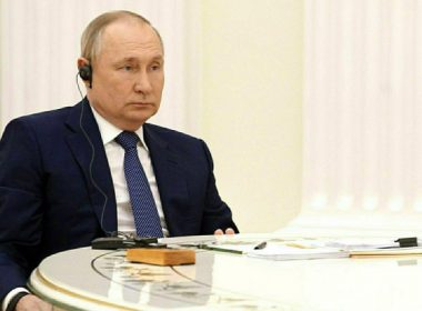 Putin spune că sancţiunile occidentale iau o povară de pe companiile ruse, care se pot instala ''liniştite'' în Crimeea