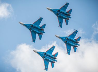 Finlanda închide spaţiul aerian pentru avionele ruseşti. Helsinki a aprobat transportul de aproximativ 40 de obuziere prin Estonia către Ucraina