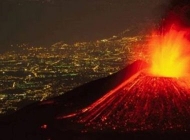 Etna, erupţie spectaculoasă